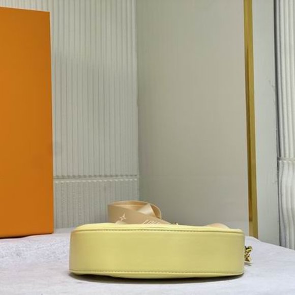 Women Bags   Over The Moon M59799 27.5x16x7cm cs - Picture 4 of 6